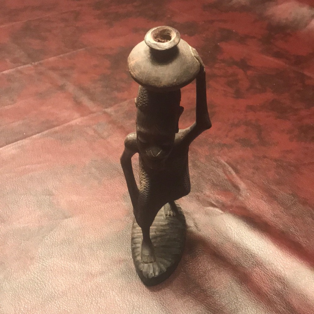 African carving
